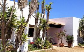 Apartamentos Laura Playa De Migjorn